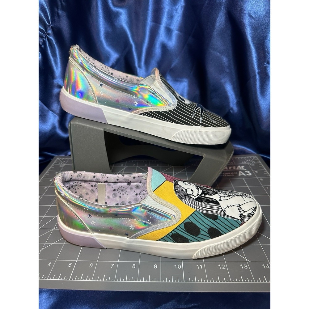 Ground Up Disney Nightmare Before Christmas Jack & Sally Slip On Sneaker Size 8